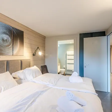 Apartment Joli 3 Pieces Renove En Centre-ville De Avec Balcon Et Parking - Fr-1-754-21 *